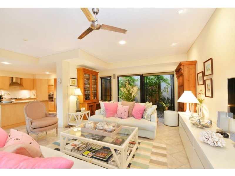 Villa 9/11-17 St Crispin’s Avenue, Port Douglas QLD 4877