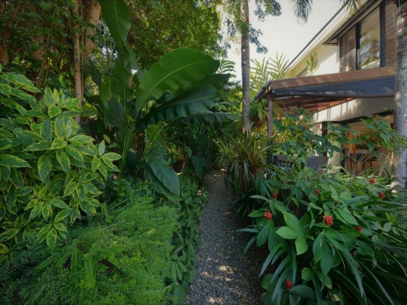 Villa 9/11-17 St Crispin’s Avenue, Port Douglas QLD 4877