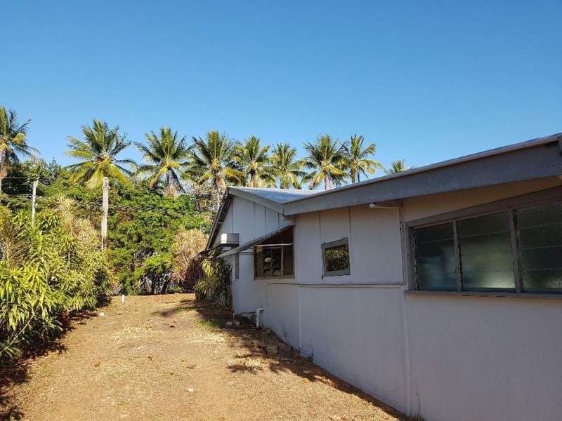 38 Marine Parade, Newell QLD 4873