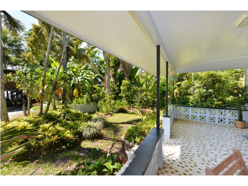 6 Olive Street, Newell QLD 4873