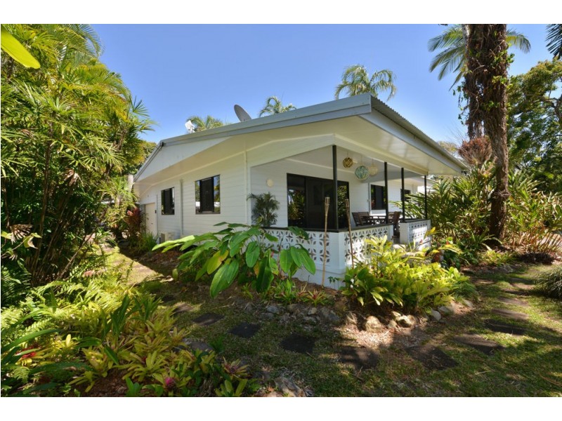 6 Olive Street, Newell QLD 4873