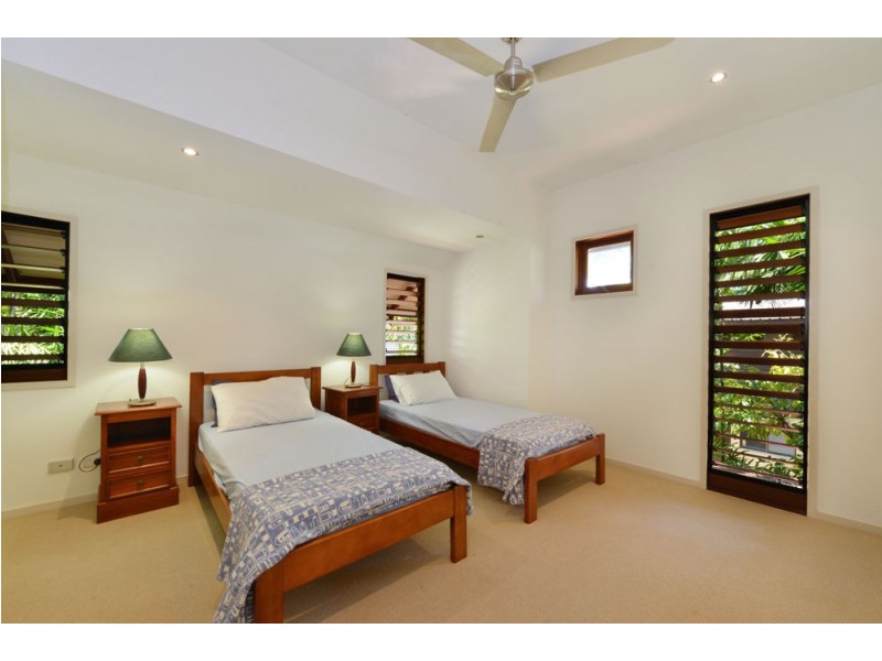 Villa 3 18 Andrews Close, Port Douglas QLD 4877