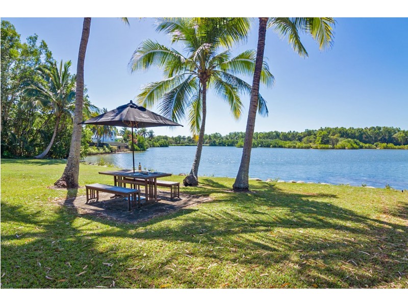 3 Ruby Close, Port Douglas QLD 4877