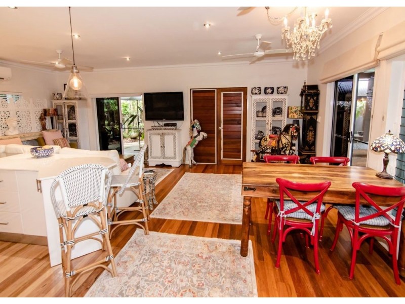 7 Sandpiper, Port Douglas QLD 4877