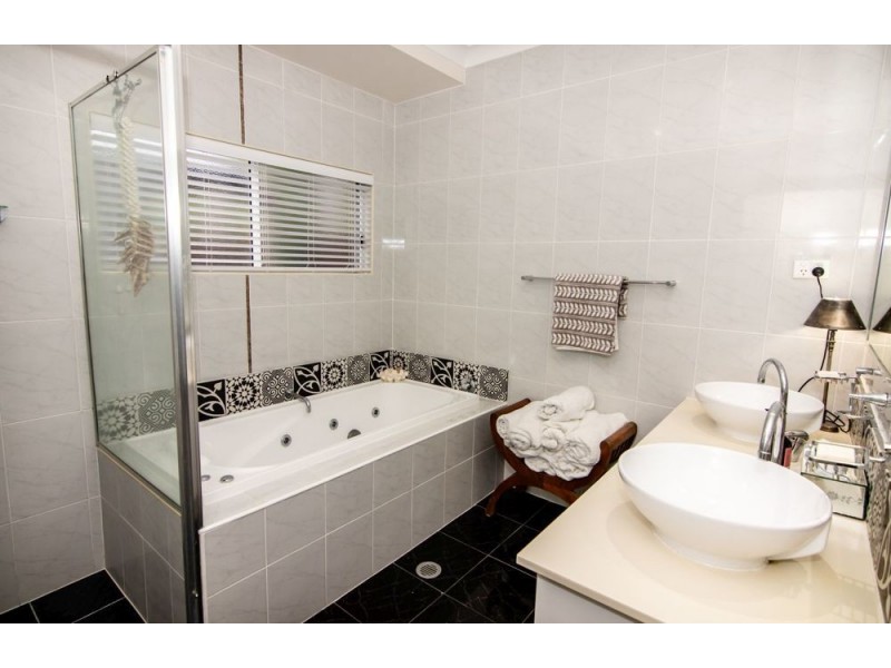 7 Sandpiper, Port Douglas QLD 4877