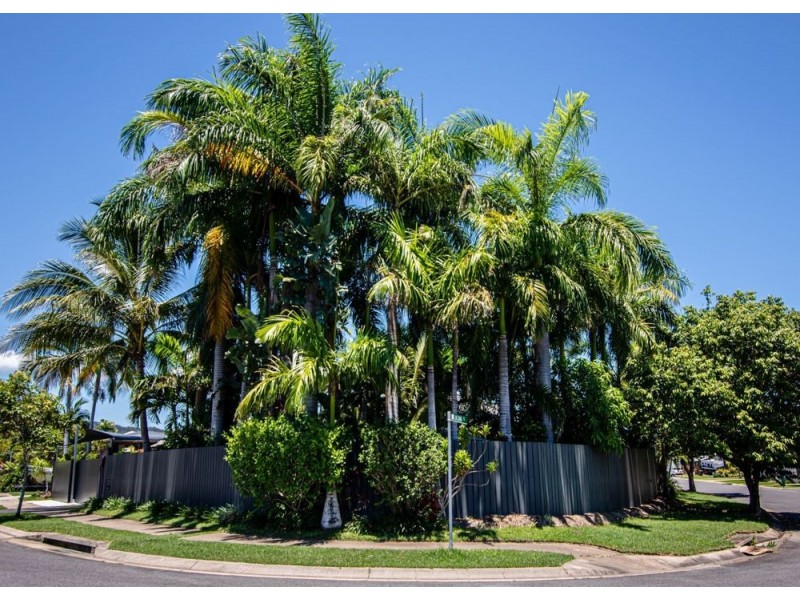 7 Sandpiper, Port Douglas QLD 4877