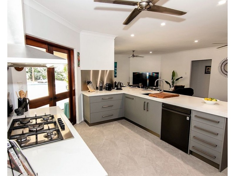 37 Brolga Street, Craiglie, Port Douglas QLD 4877