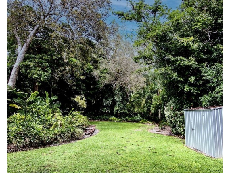 19 Solander Boulevard, Port Douglas QLD 4877