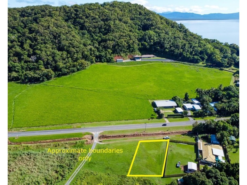1176 Mossman-Daintree Road, Rocky Point QLD 4873