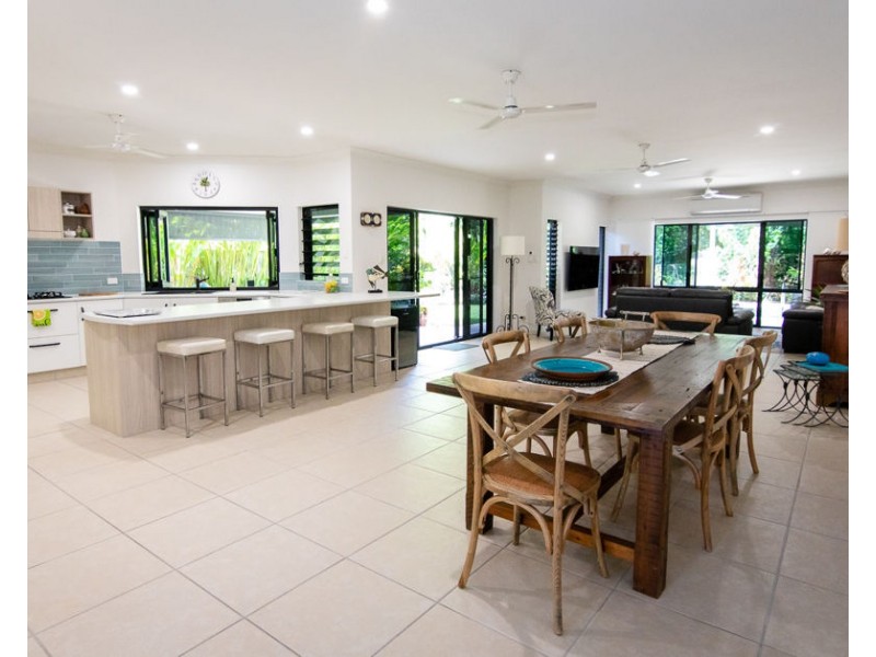 18 Sandpiper Close, Port Douglas QLD 4877