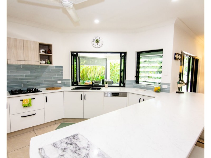 18 Sandpiper Close, Port Douglas QLD 4877