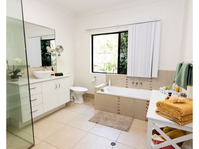 18 Sandpiper Close, Port Douglas QLD 4877