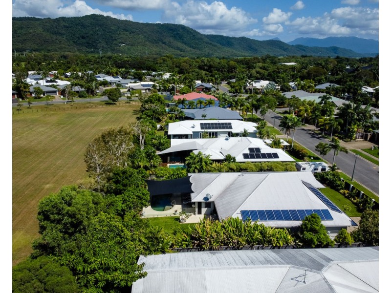 18 Sandpiper Close, Port Douglas QLD 4877