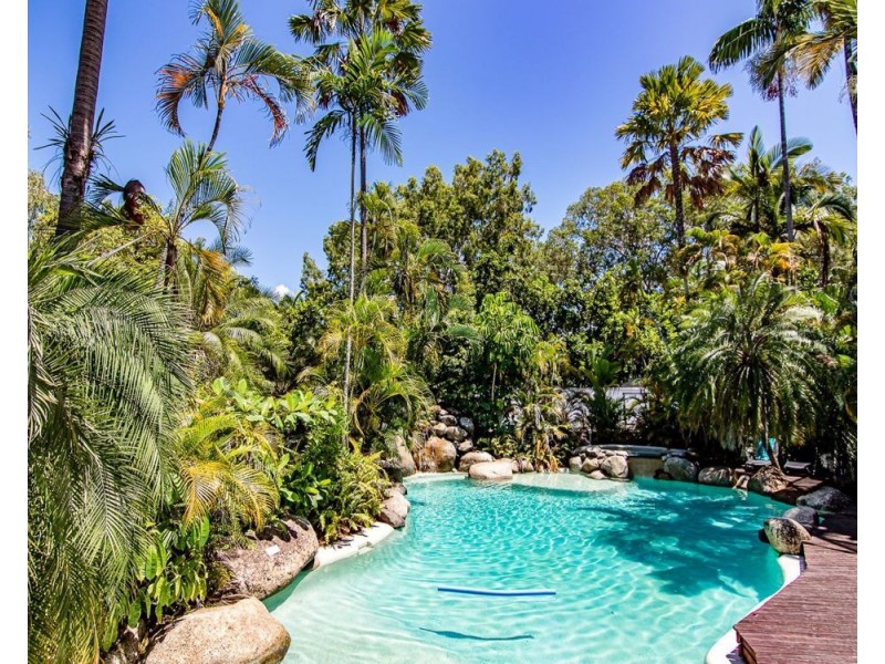 Unit 12 Beach Terraces 15 Garrick Street, Port Douglas QLD 4877