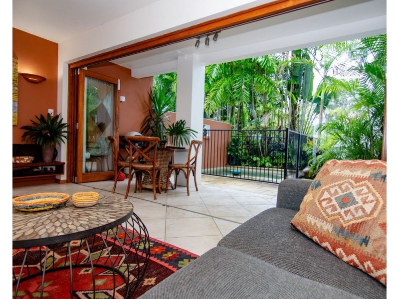 Port Douglas QLD 4877