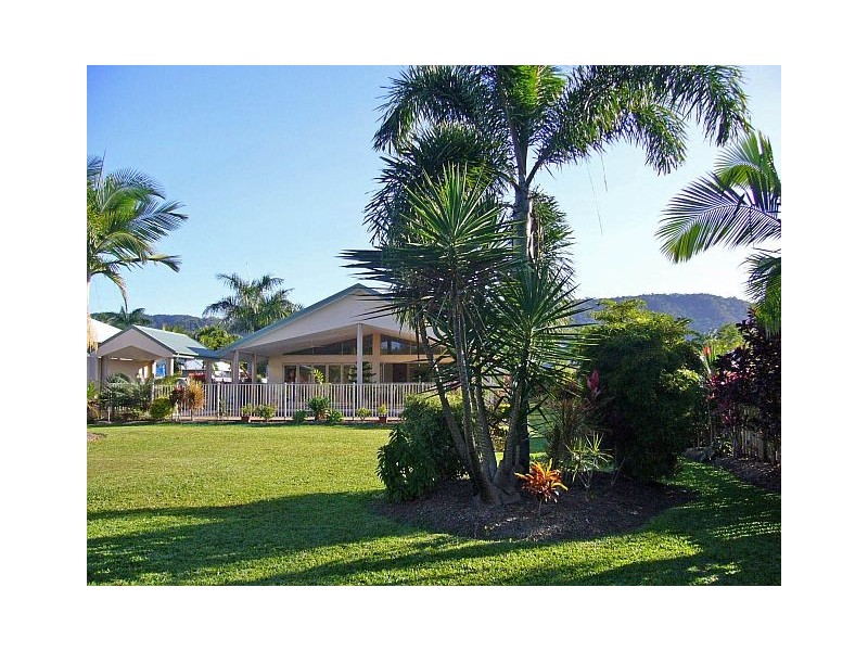 Port Douglas QLD 4877
