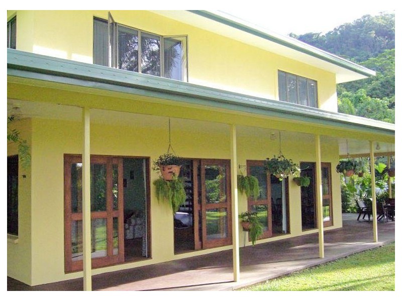 Port Douglas QLD 4877