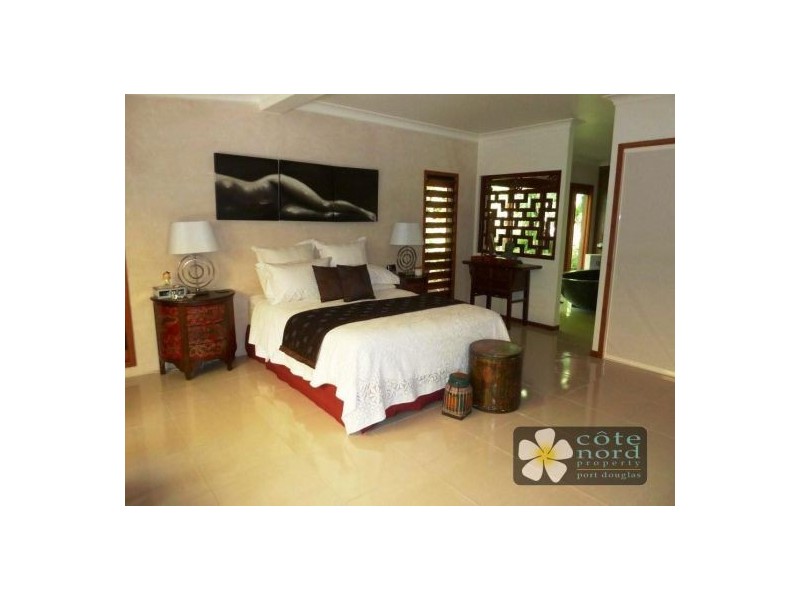 Port Douglas QLD 4877