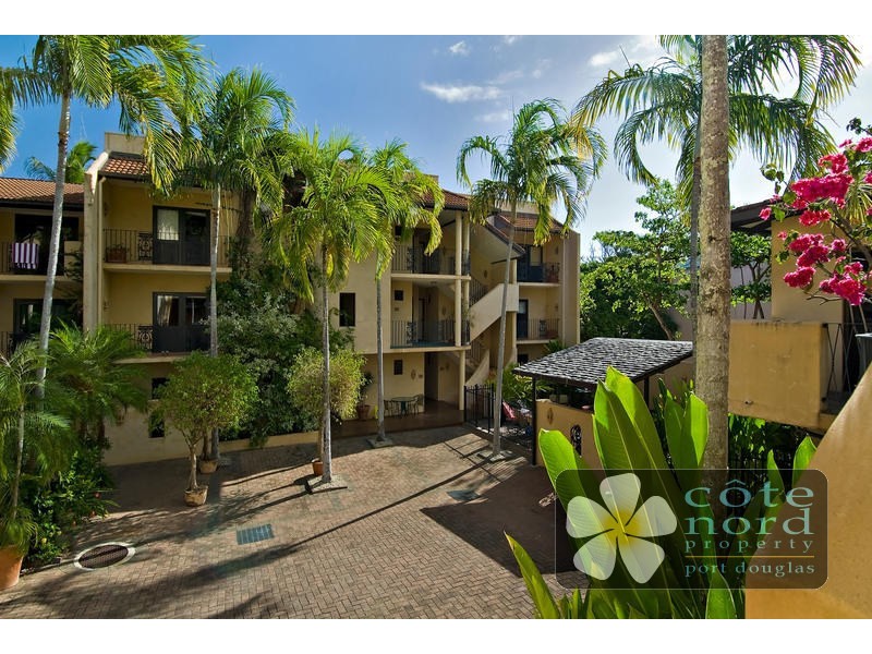 Port Douglas QLD 4877