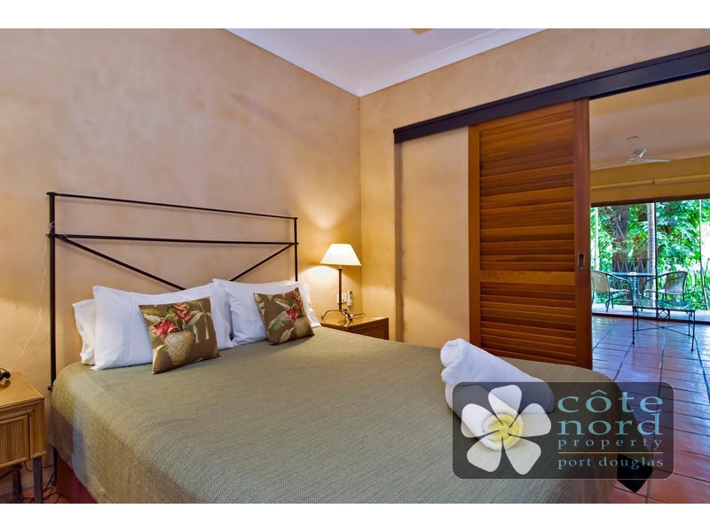 Port Douglas QLD 4877