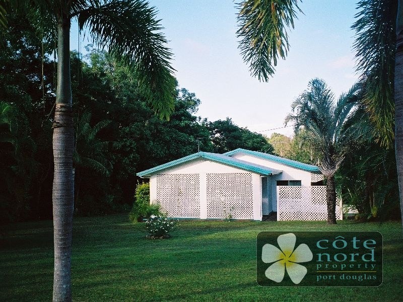 41 Reynolds Road, Oak Beach, Port Douglas QLD 4877