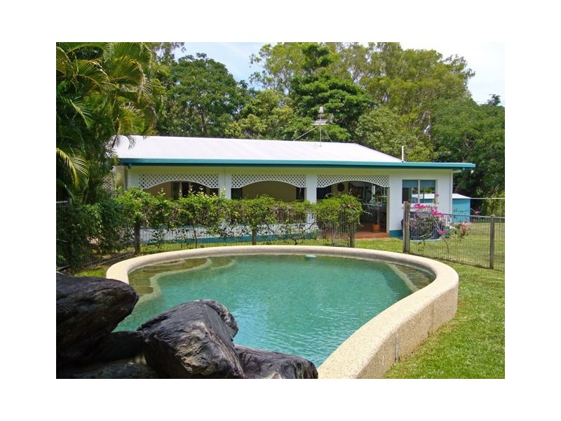 41 Reynolds Road, Oak Beach, Port Douglas QLD 4877