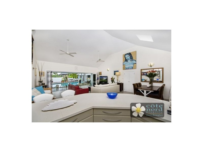 Port Douglas QLD 4877