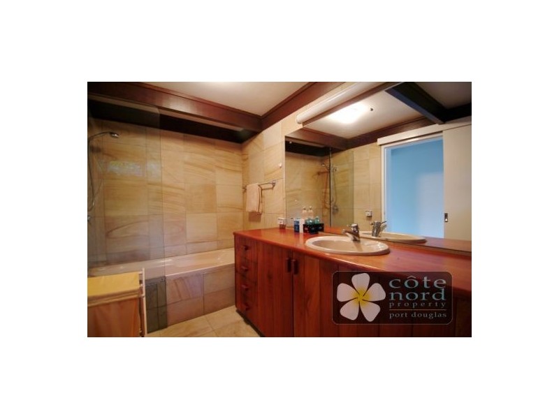 Port Douglas QLD 4877