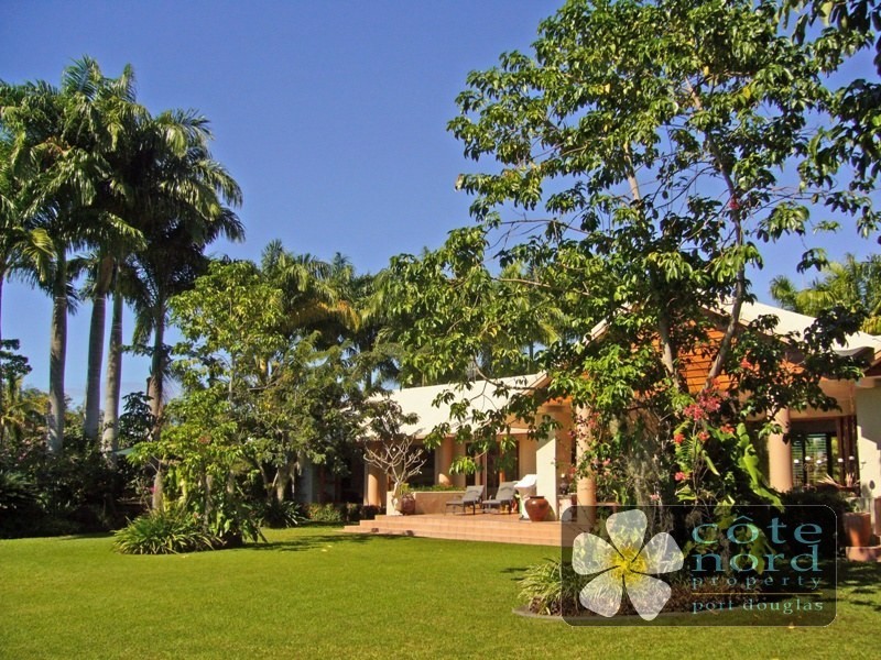 Port Douglas QLD 4877