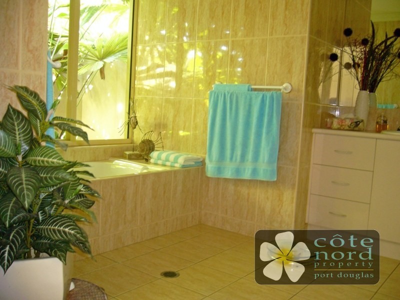Port Douglas QLD 4877