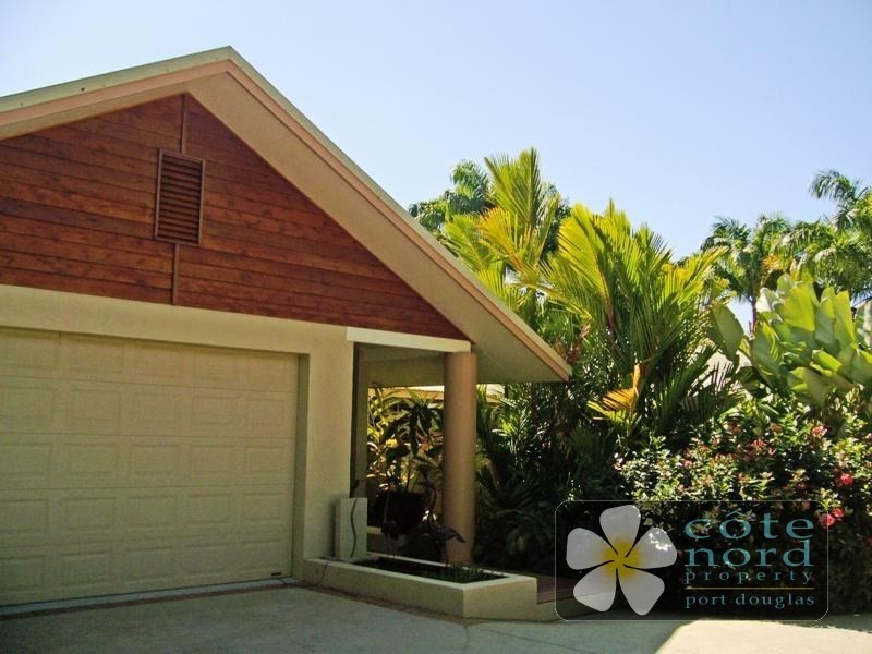 Port Douglas QLD 4877