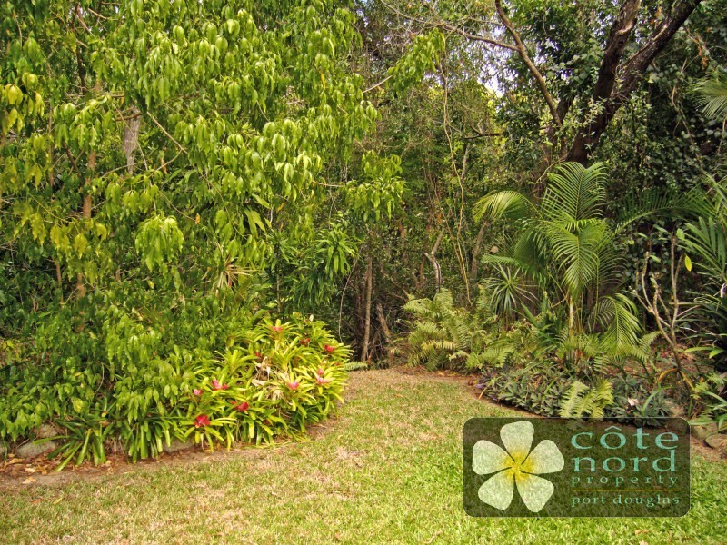 Port Douglas QLD 4877