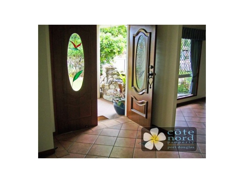 8 Shalom Close, Cooya Beach QLD 4873