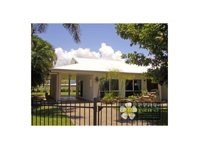 8 Shalom Close, Cooya Beach QLD 4873