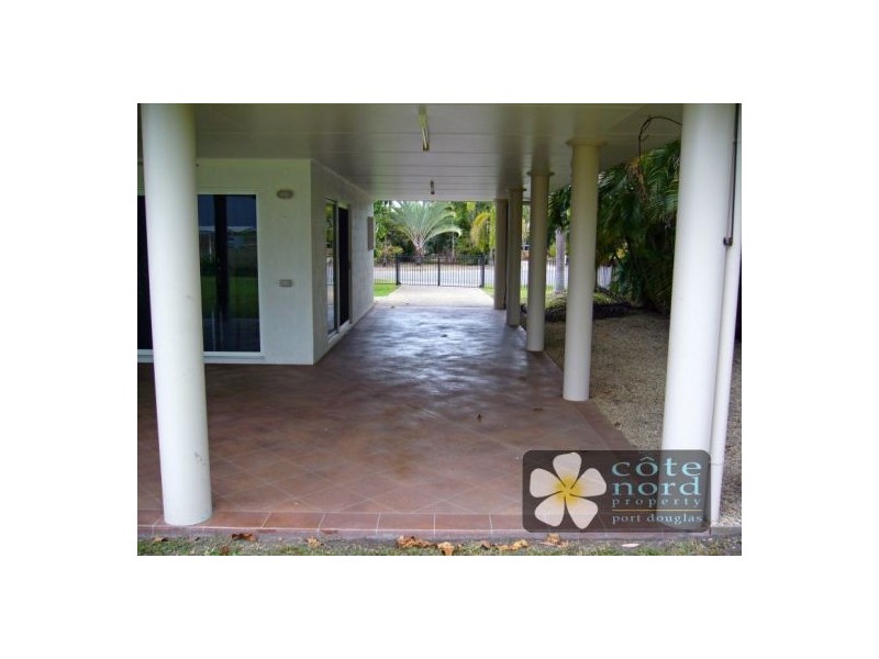 8 Shalom Close, Cooya Beach QLD 4873