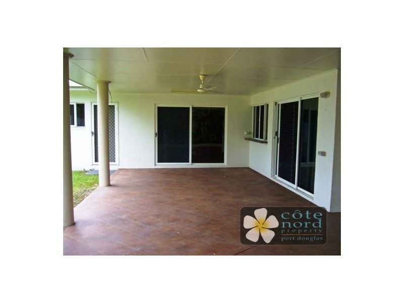 8 Shalom Close, Cooya Beach QLD 4873