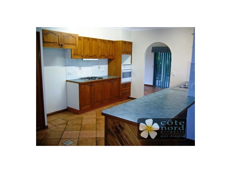 8 Shalom Close, Cooya Beach QLD 4873