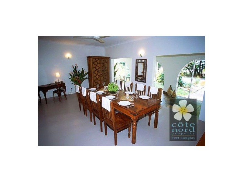 130 Marine Parade, Newell QLD 4873