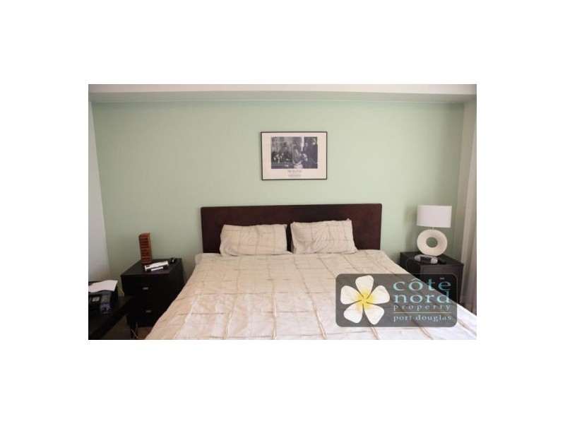 Port Douglas QLD 4877