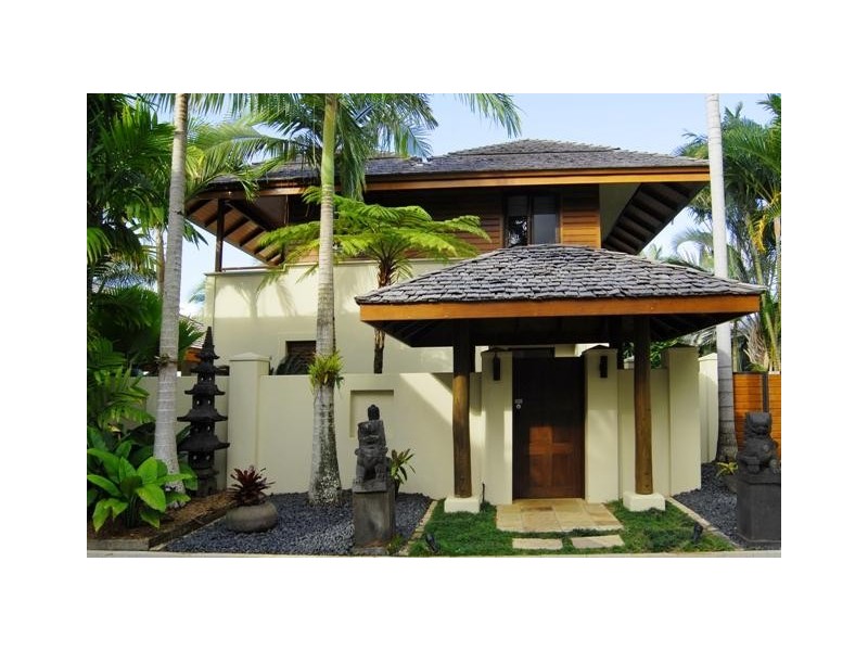 Port Douglas QLD 4877