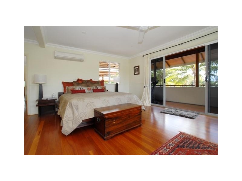 Port Douglas QLD 4877