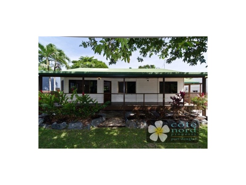 14 Ribbon Avenue, Port Douglas QLD 4877