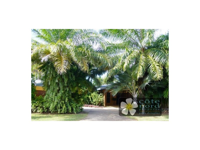 15 Agincourt Street, Port Douglas QLD 4877