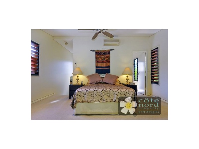 Port Douglas QLD 4877