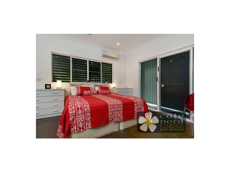 Port Douglas QLD 4877