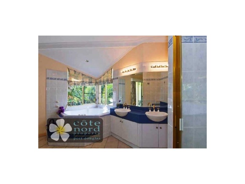 Port Douglas QLD 4877