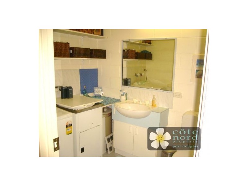 Port Douglas QLD 4877
