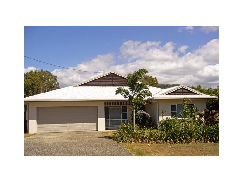 Port Douglas QLD 4877