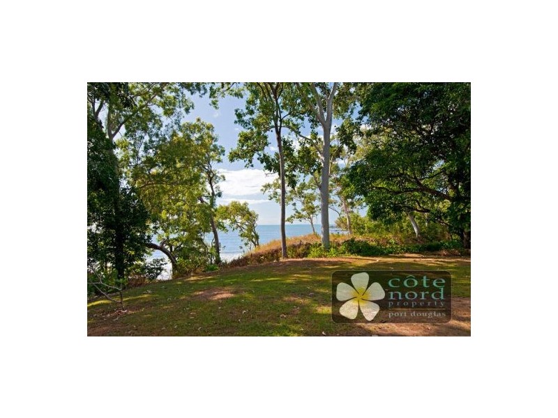 14 TOLL GATE RD, OAK BEACH, Port Douglas QLD 4877