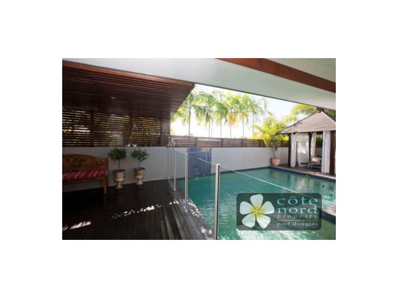 Port Douglas QLD 4877